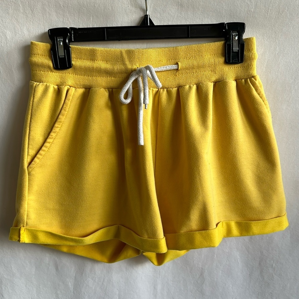 Roma Concept by Rosee yellow drawstring shorts, size L